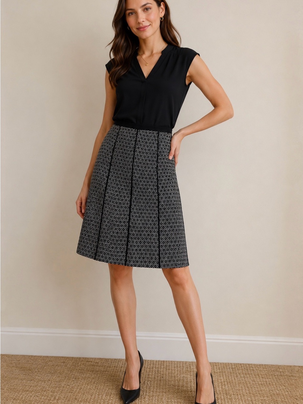 Ann Taylor Black White Floral Silk A-Line Skirt Size 14
